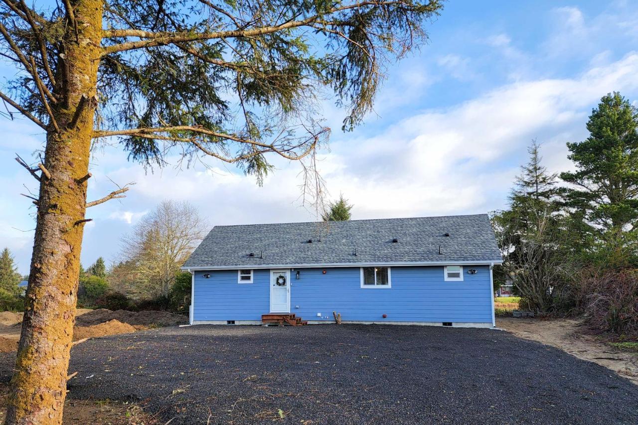 Canal Cottage Retreat With Dock And Waterfront Views Ocean Shores Kültér fotó